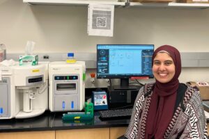 Dalia at the UNC flow cytometry core: her happy place!