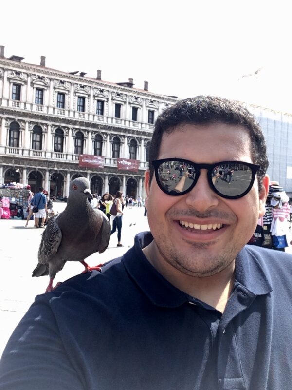 Egypt in Venice with bird on shoulder