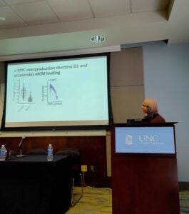 Dalia presents her work in Fall 2025 at Lineberger trainee day