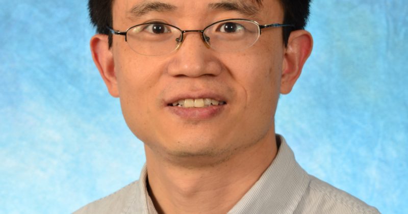 Dr. Xiaopeng Zong, headshot