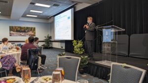 Dr. Jim Cahoon gives the keynote lecture at MAD SSCi 2023 hosted at the UNC Friday Center