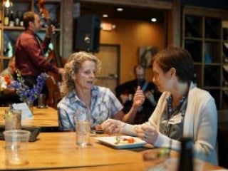 Leah-and-Anna-1024×683