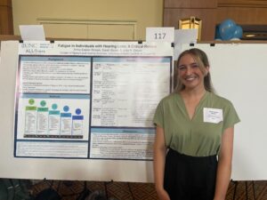 Anne-Estelle presenting research