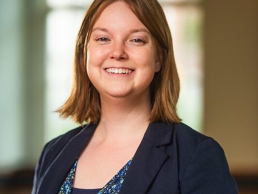 Lauren Selingo Headshot