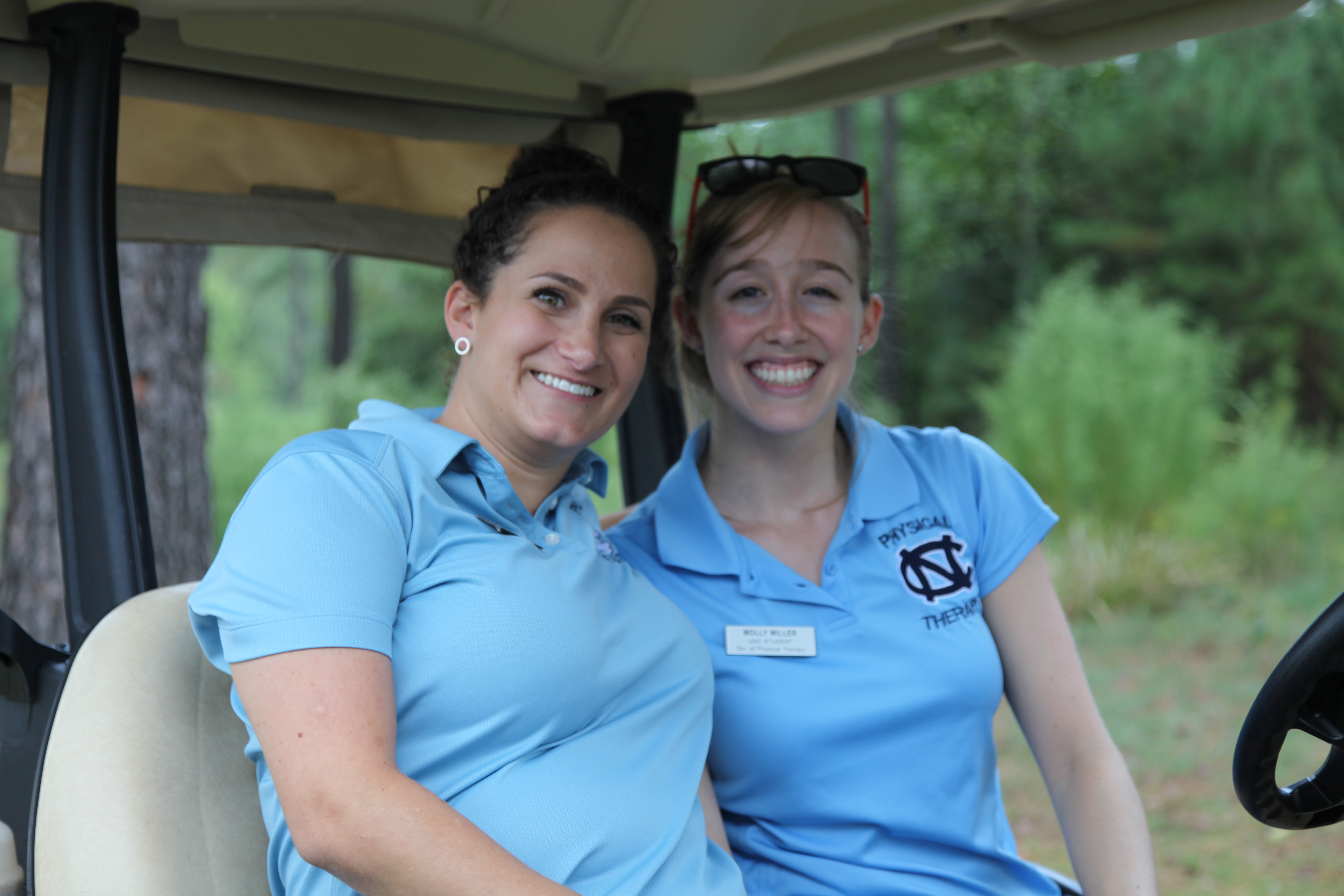 PT students pose for a photo at the annual golf tournament, benefiting SPTA.