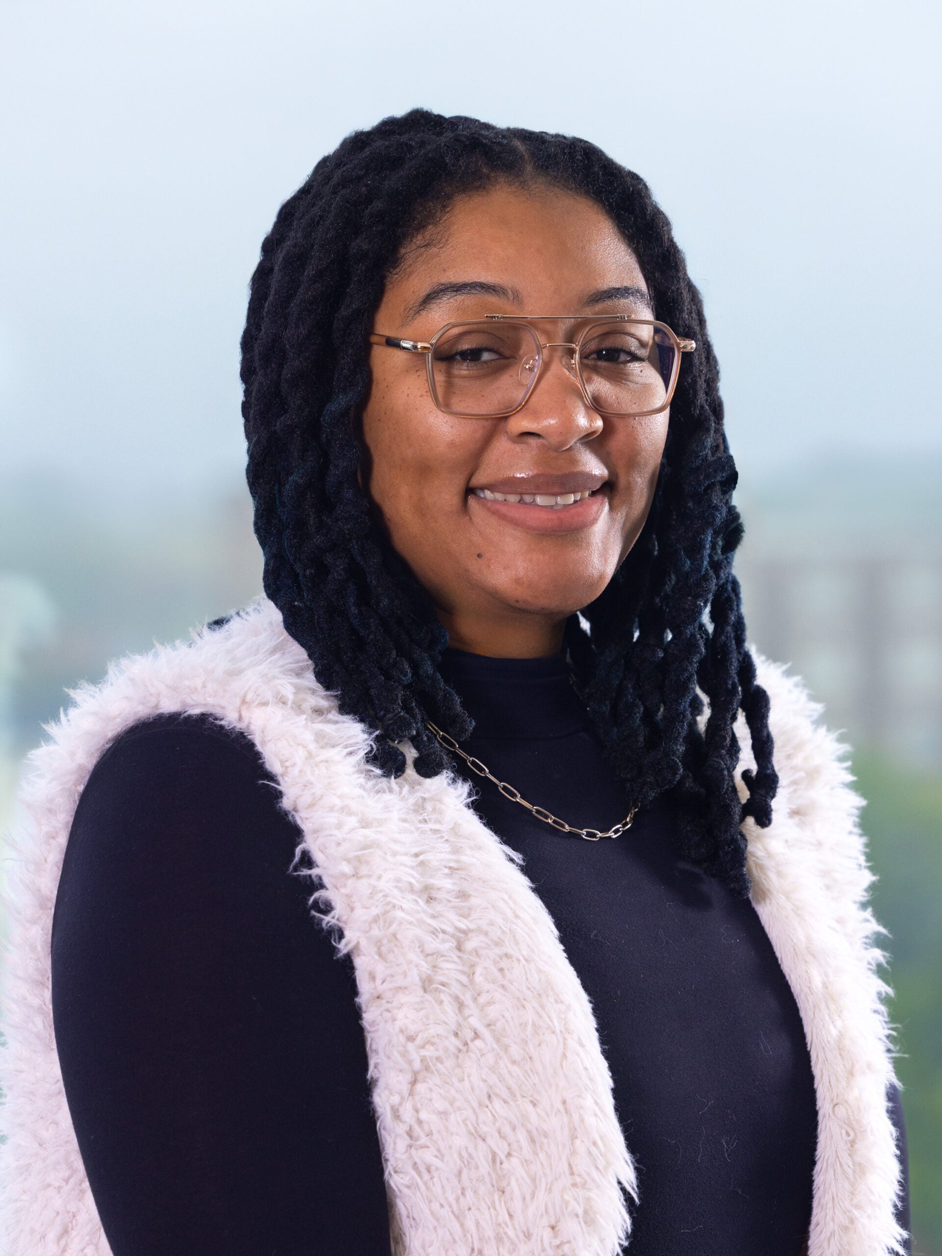 Headshot of Jasmine Ward