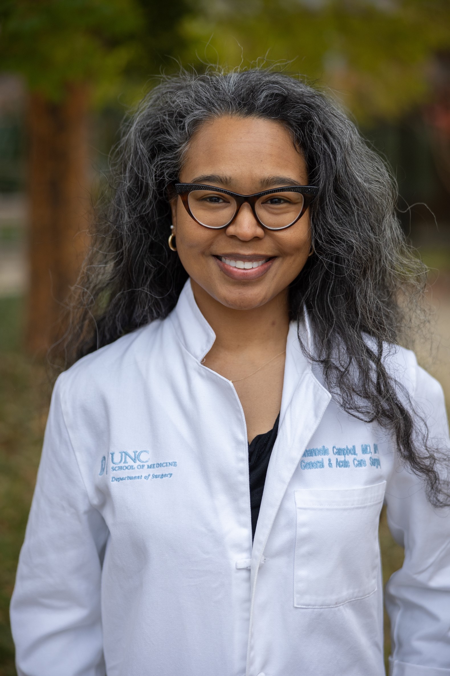 Photo of Dr. Shannelle Campbell